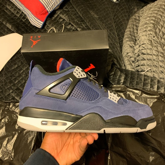 Retro 4 “WNTR”
DS
Size 10
$160-180 - Picture 7 of 8